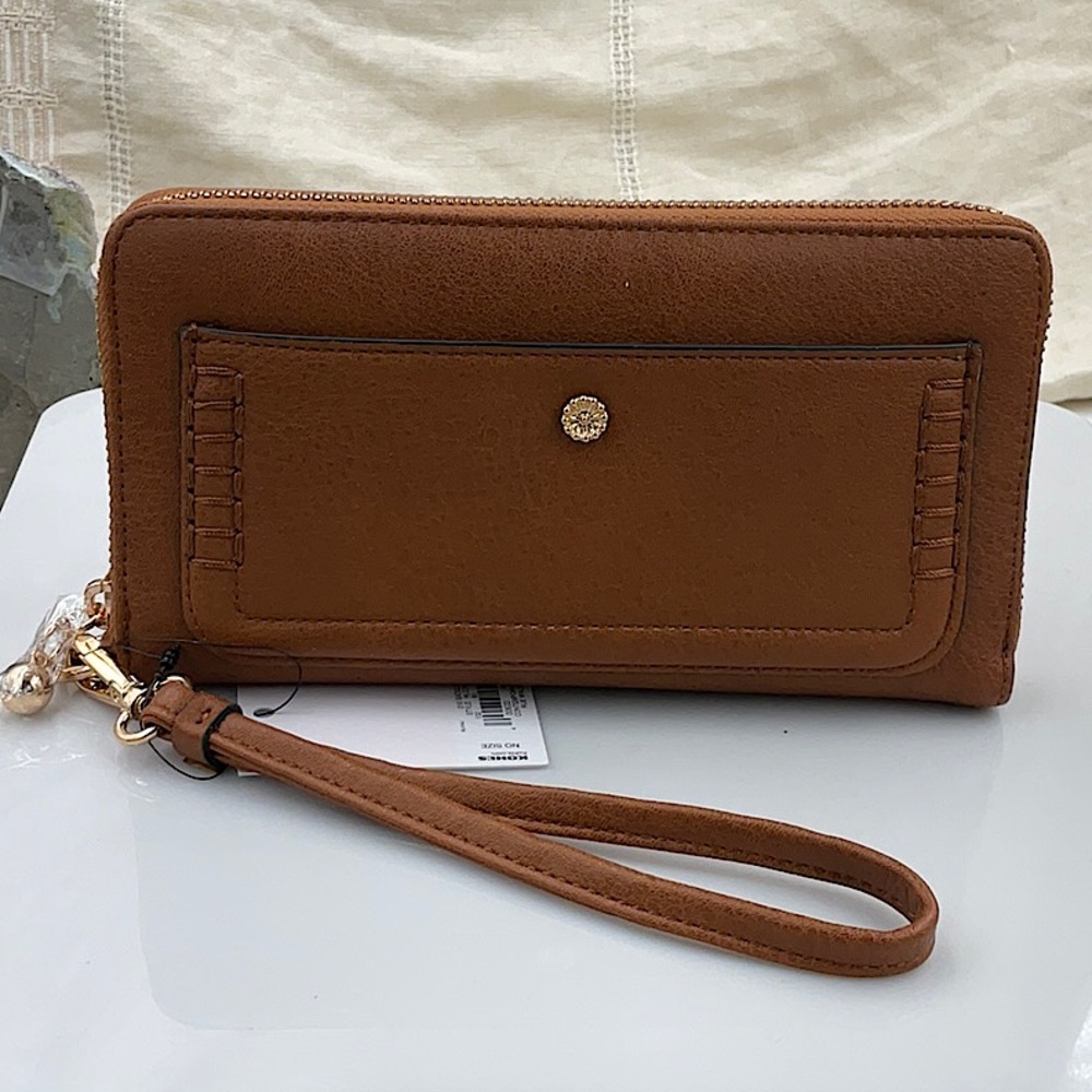 Lauren Conrad Leather Medium Brown Clutch With 6” Leather Wristlet Strap